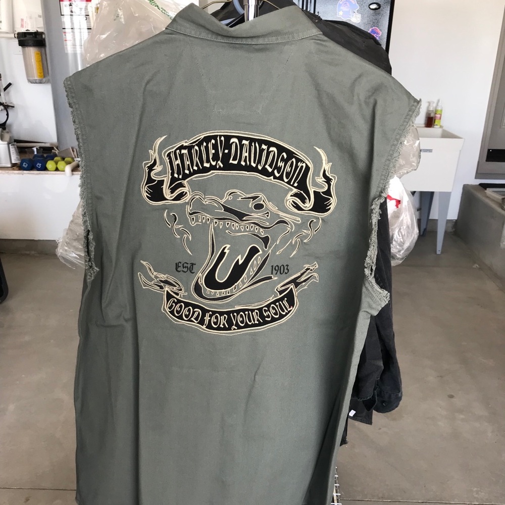 Harley Davidson cut off